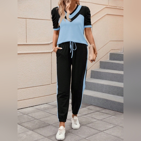 Women's Contrast Color V-Neck Short Sleeve Top & Long Pants Set - Picture 2 of 5